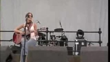 Jenny Beck live at the Beached festival 2004